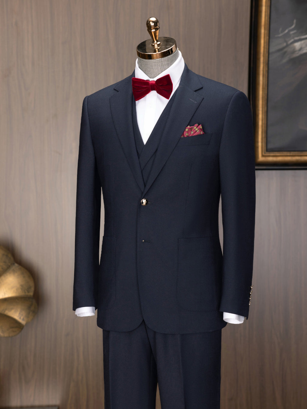 Men's village shirts and men's business attire